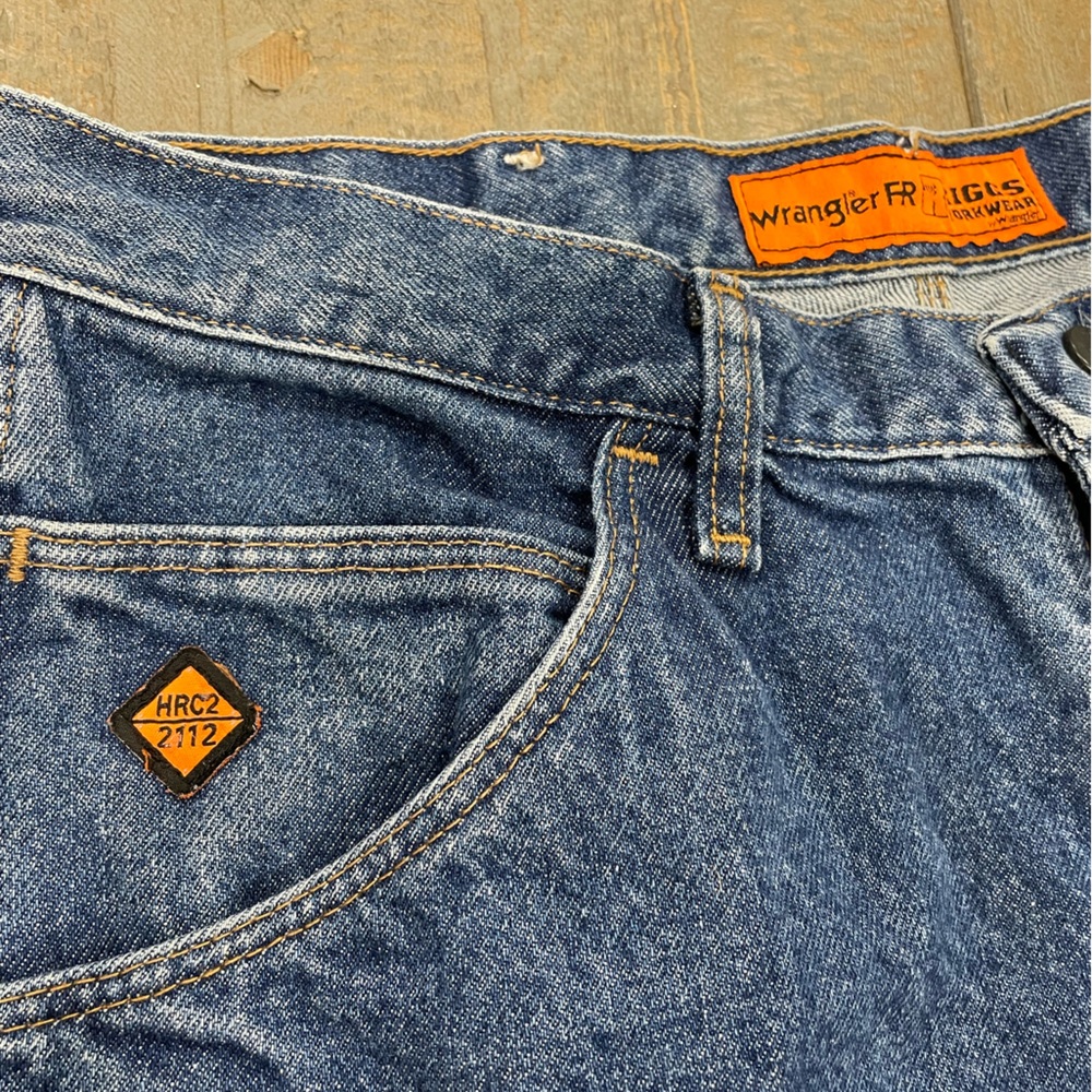 Wrangler Riggs workwear Flame Resistant Relaxed Fit Jeans - Picture 7 of 8